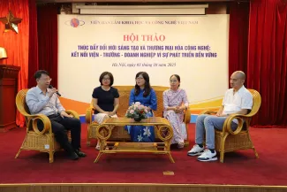 CEO KisStartup tham luận tại Hội thảo Thúc đẩy đổi mới sáng tạo và thương mại hóa công nghệ Kết nối viện - trường - doanh nghiệp vì sự phát triển bền vững